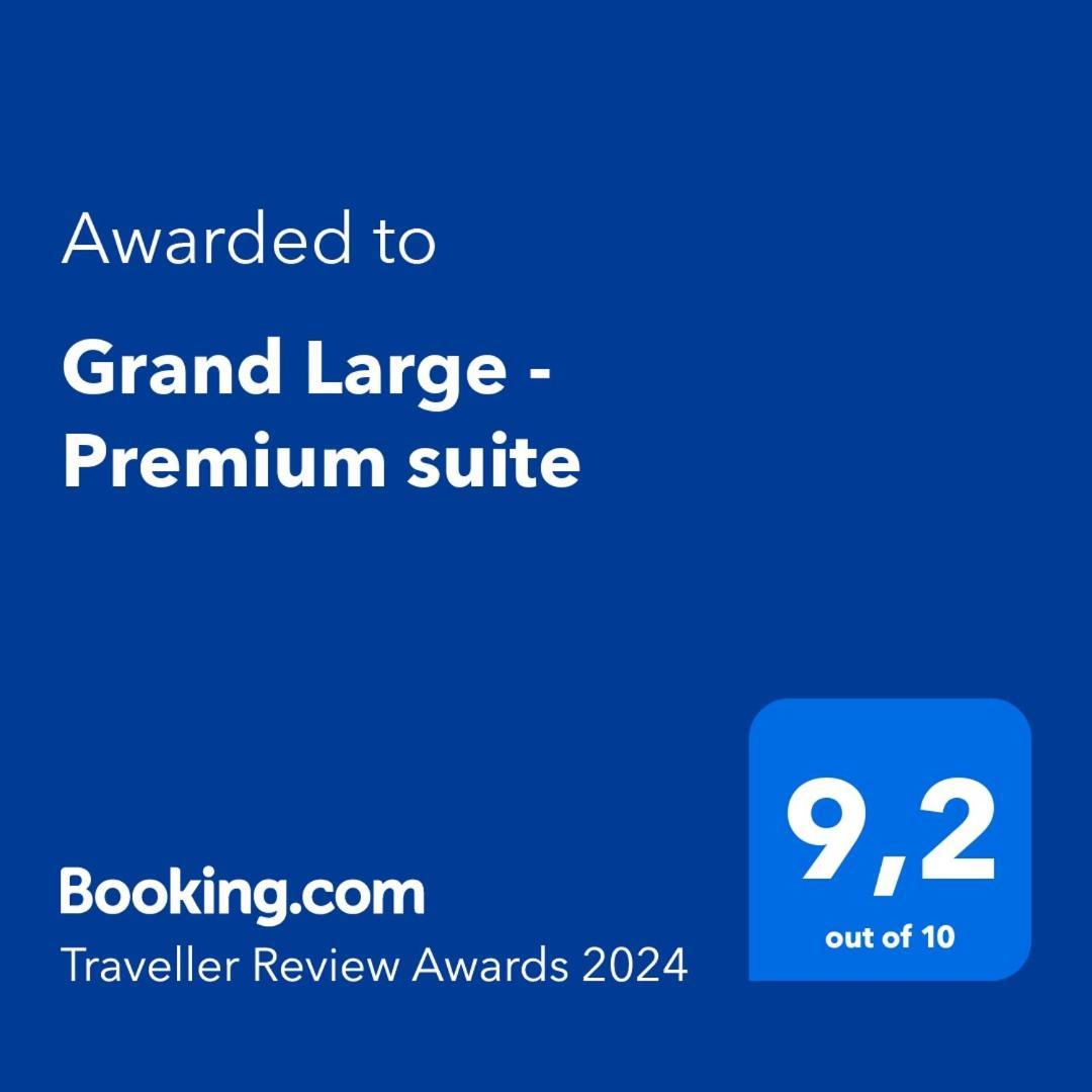 Grand Large - Premium Suite パペーテ エクステリア 写真